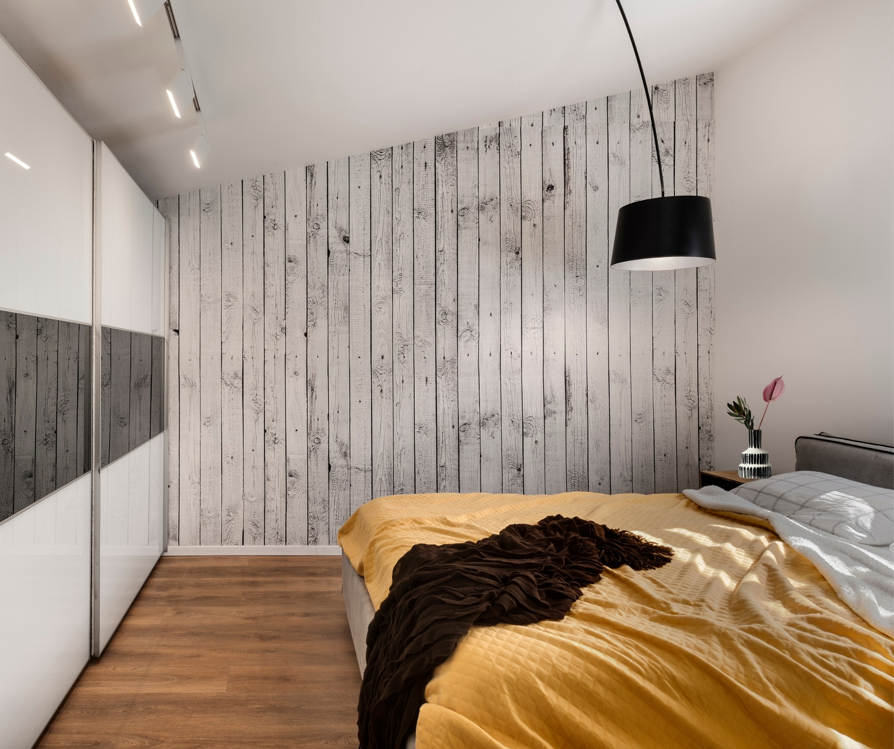 Interior design for a new penthouse from a contractor in Haifa – luxury, light and views in one space